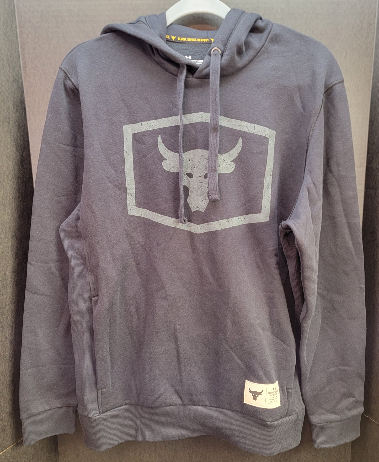 Under Armour Project Rock Men's Hoodie Size Medium Loose Fit Black Retail $85 New with Tags