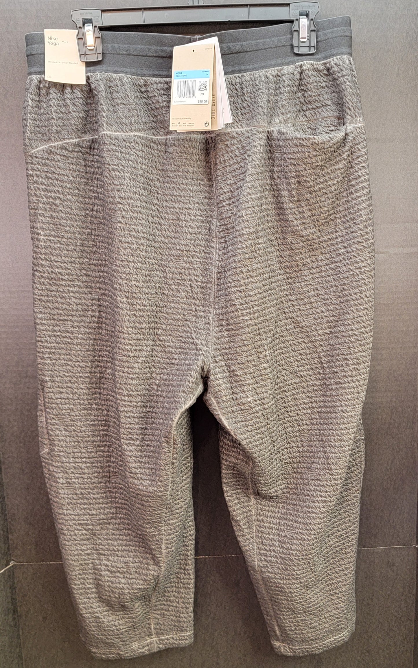 Nike Mens Yoga Pants Size Med Standard Fit Dri Fit Retail $90