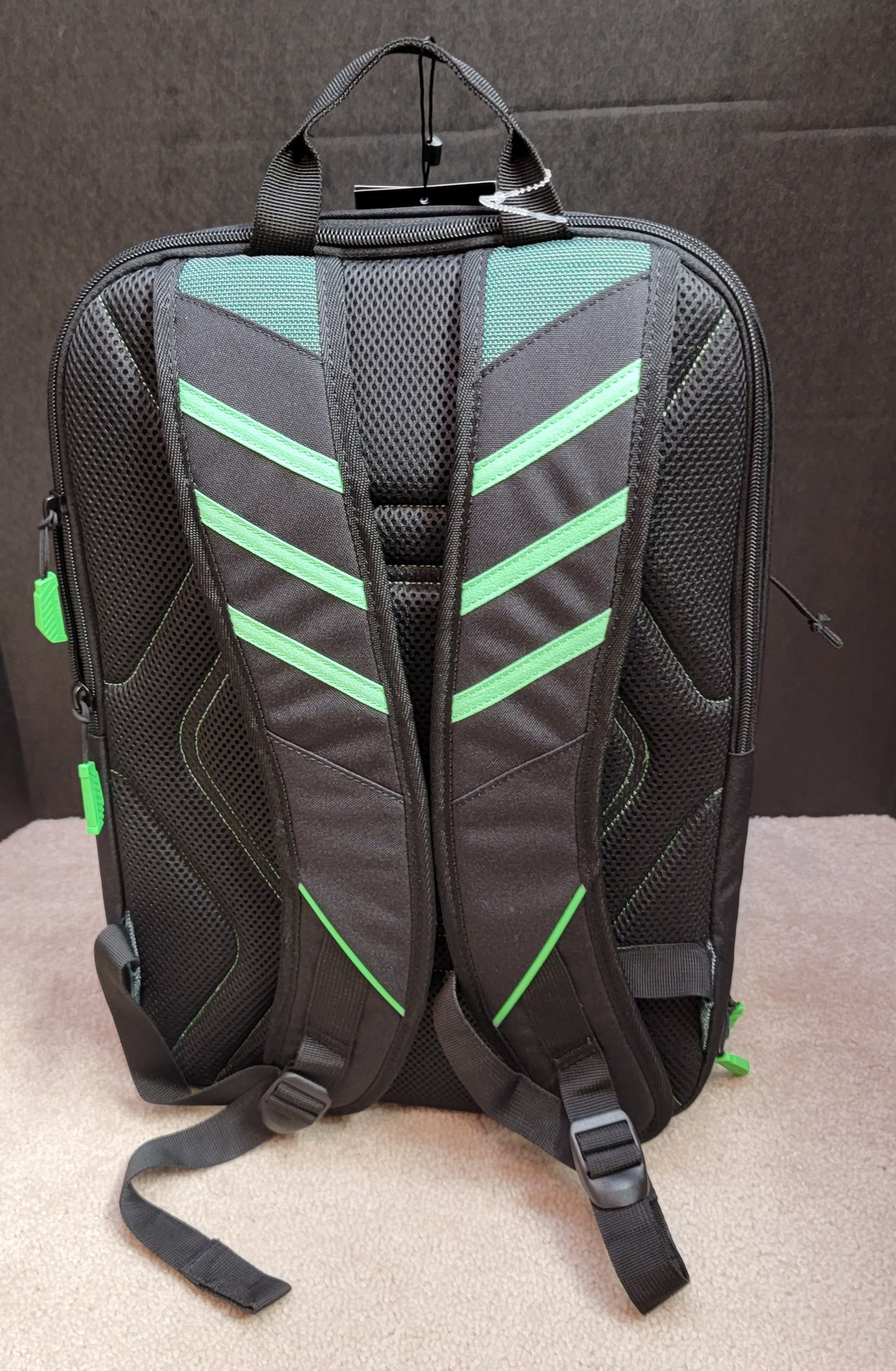 Samsonite RENMAGG HUSTLE Backpack Green - SOLD OUT ONLINE!