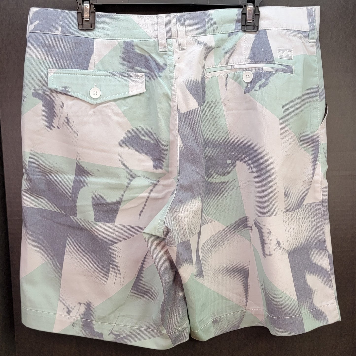 Billabong Men's Board Shorts Cream Green Face Print Size 36 Retail $54