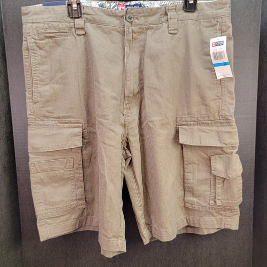 Chaps Men's Cargo Shorts Tan Color Size 36 Retail $49.50