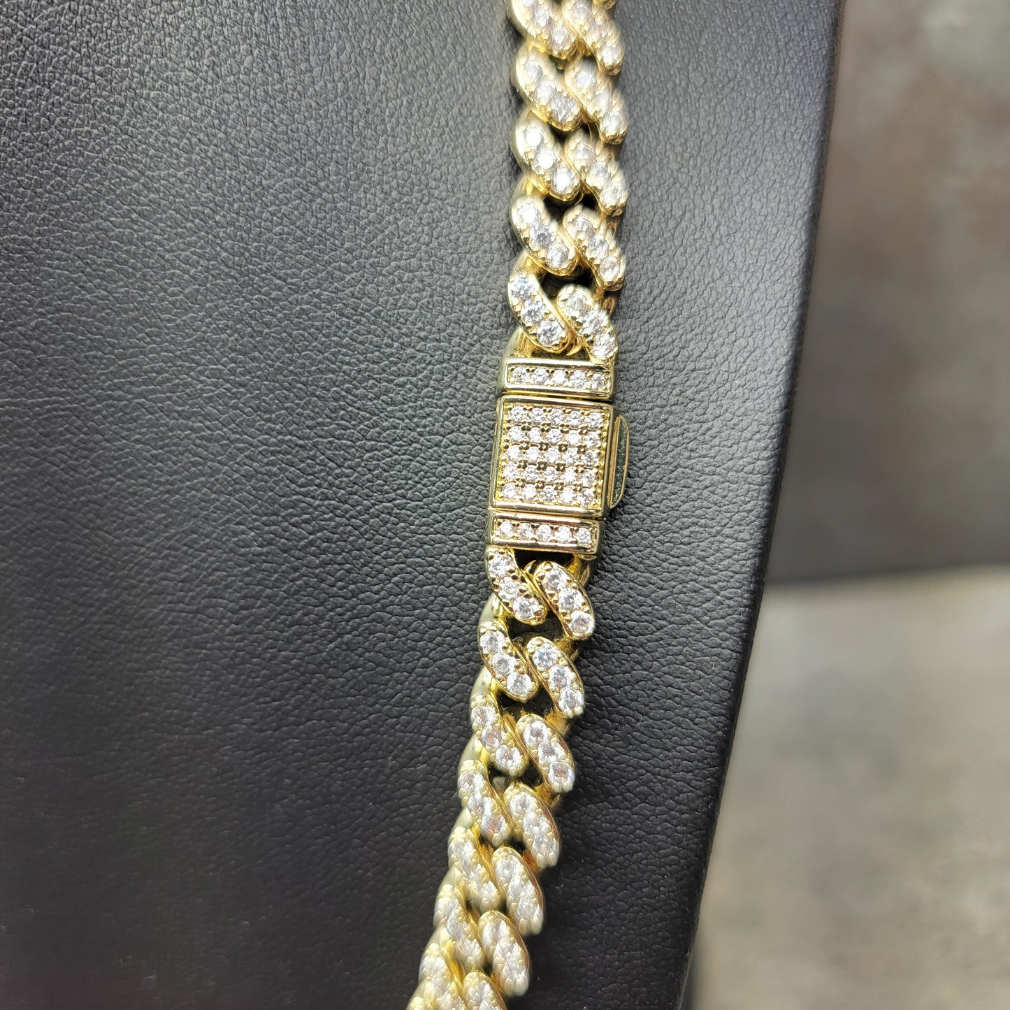 Brooklyn Exchange Men's (Unisex) 20" Gold Stainless Steel Cubic Zirconia 9mm Wide Necklace