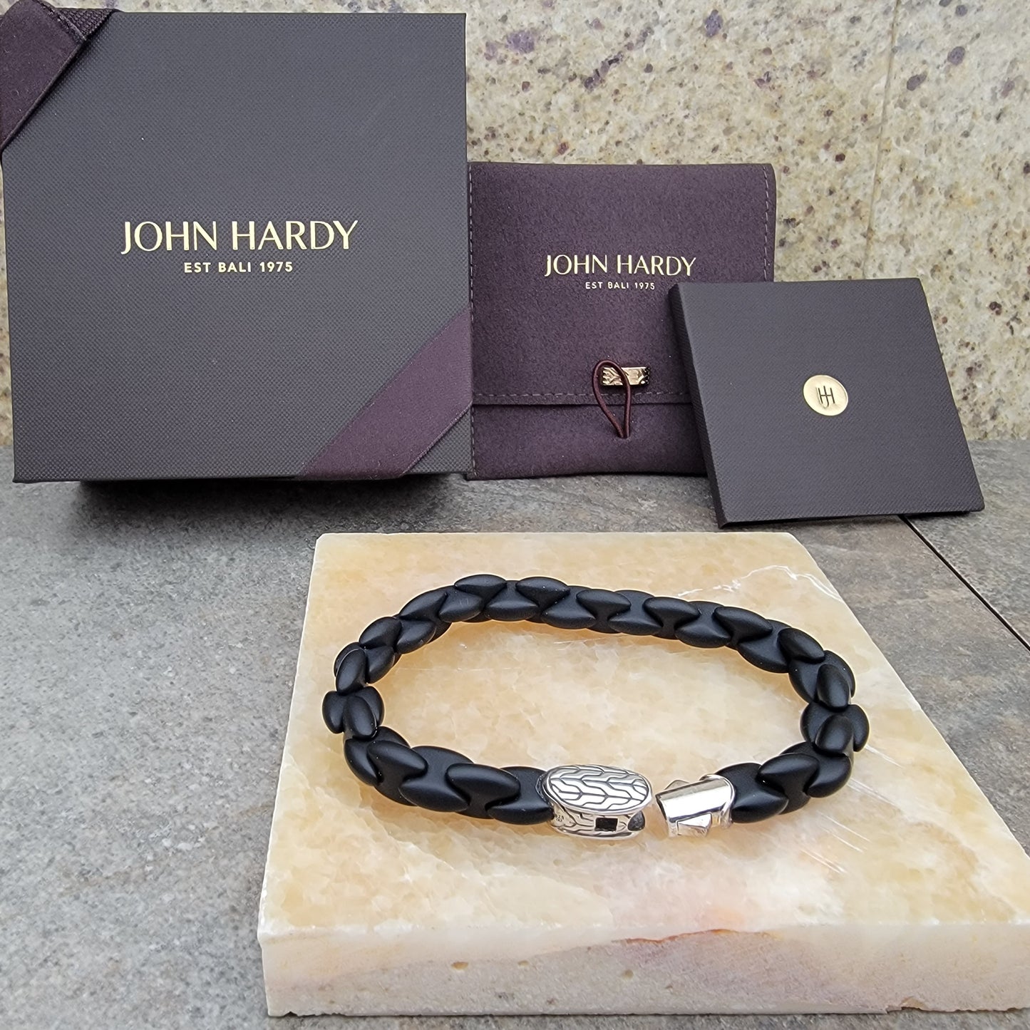 John Hardy Batu Classic Chain Silver Station On Black Agate Bracelet - DISCONTINUED
