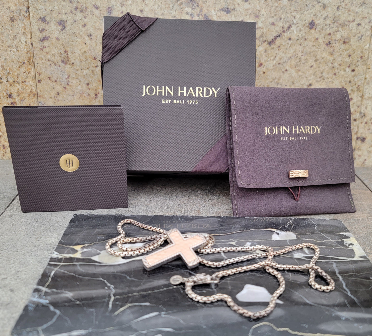 New John Hardy Men's Classic Chain 26" 925 Sterling Silver Necklace Cross and Hammered Bronze