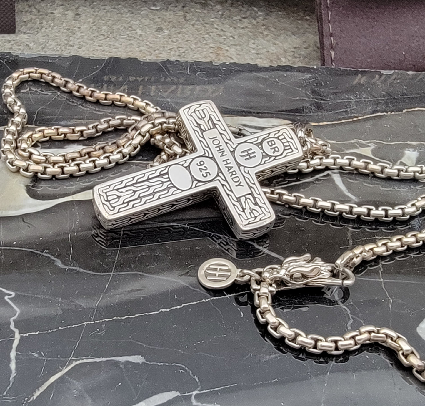 New John Hardy Men's Classic Chain 26" 925 Sterling Silver Necklace Cross and Hammered Bronze