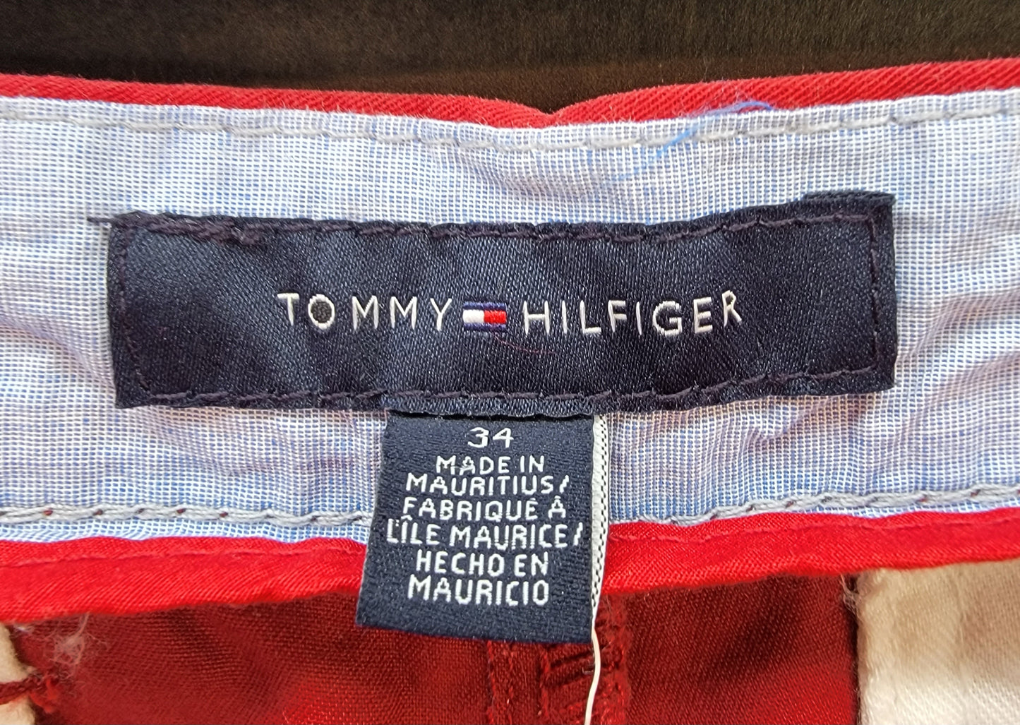 Tommy Hilfiger Men's Barn Red Shorts Size 34W Retail $39.98
